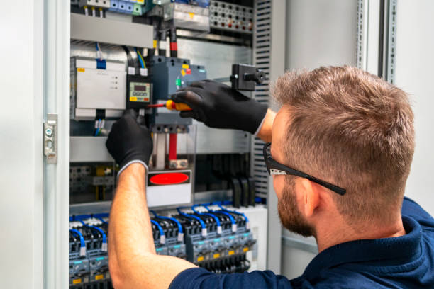 Best Licensed Electrician  in Shell Rock, IA